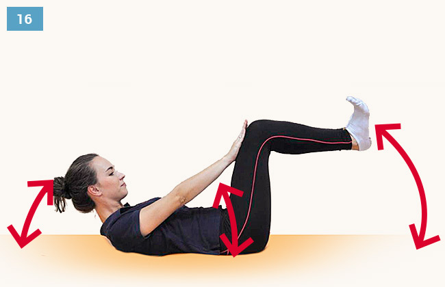 Ćwiczenie wzmacniające mięśnie brzucha uginanie kończyn dolnych, unoszenie głowy i obręczy barkowej